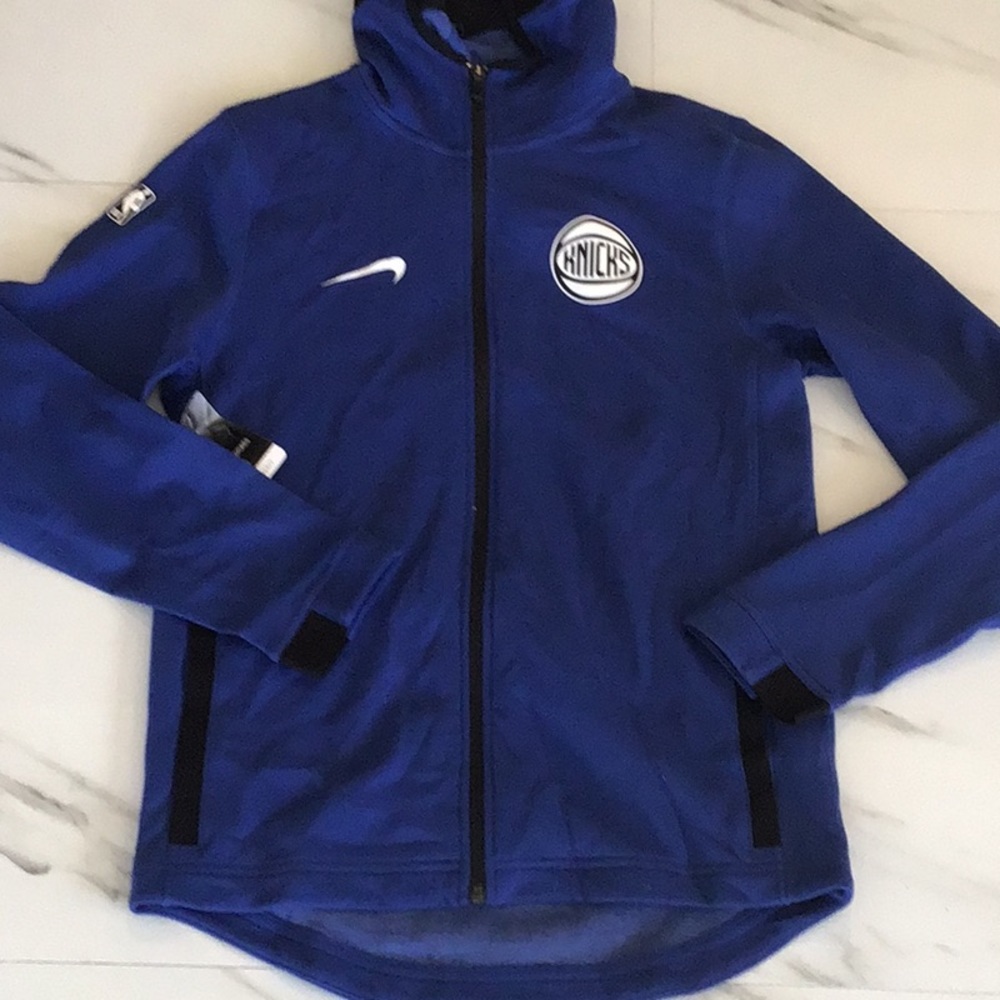 Nike knicks jacket